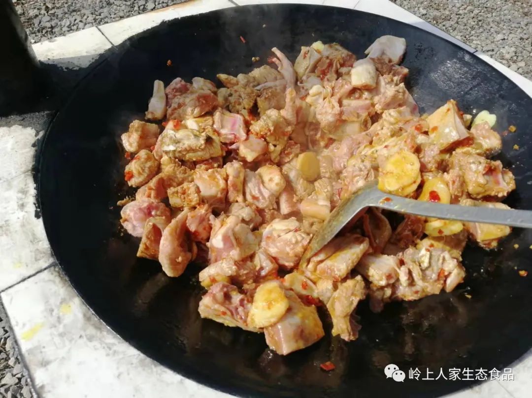 嶺上人家慶祝“三八婦女節(jié)”活動(dòng)