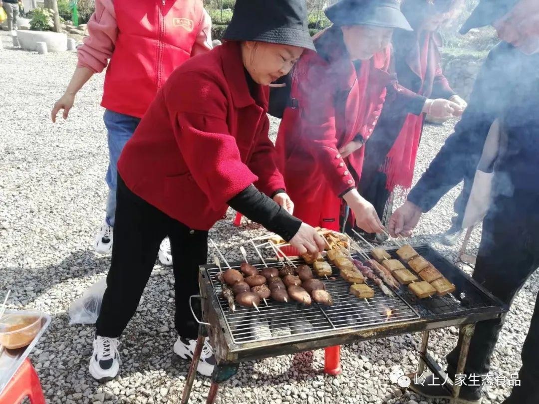 嶺上人家慶祝“三八婦女節(jié)”活動(dòng)